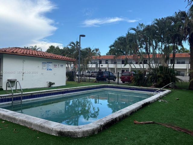 400 NW 65th Avenue 202, Margate, FL 33063