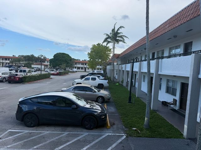 400 NW 65th Avenue 202, Margate, FL 33063