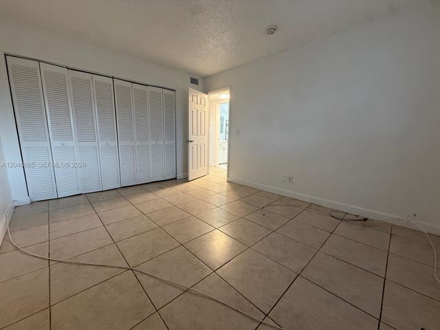 400 NW 65th Avenue 202, Margate, FL 33063