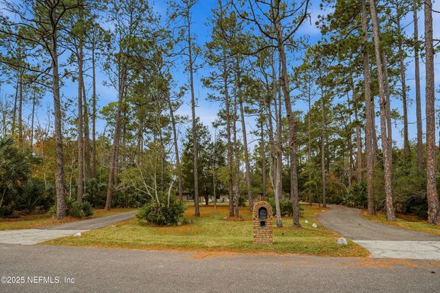 984 EAGLE BEND Court, Jacksonville, FL 32226