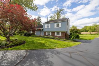 5 CLOVER LANE, Chalfont, PA 18914