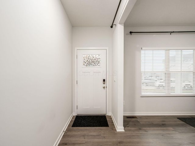 6263 Darby Plains Street, Columbus, OH 43228