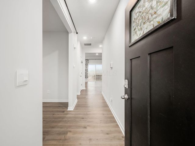 6263 Darby Plains Street, Columbus, OH 43228