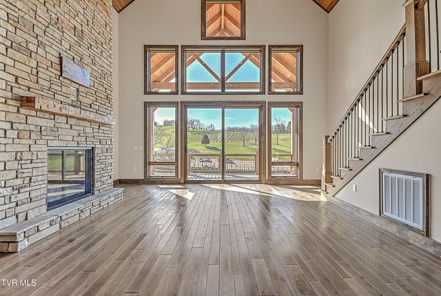 136 Farmhouse Village Trail, Butler, TN 37640