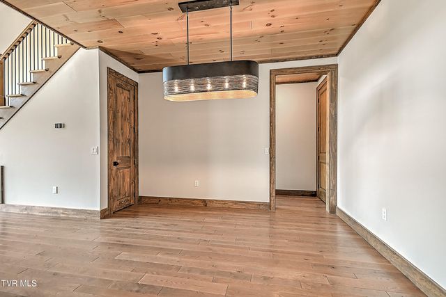 136 Farmhouse Village Trail, Butler, TN 37640