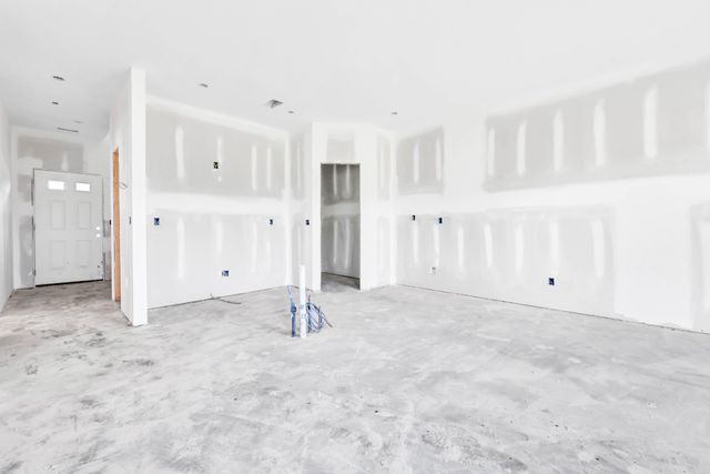2716 Brewster Dr, Clarksville, TN 37042