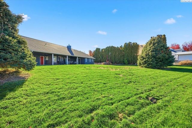 5010 Kennedy Road, West Richland, WA 99353