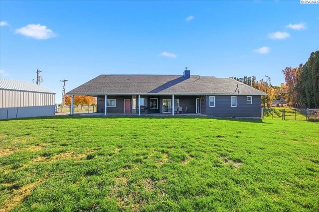 5010 Kennedy Road, West Richland, WA 99353