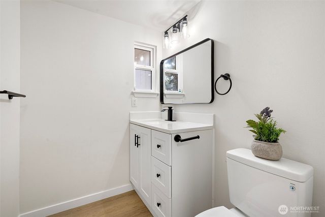 12816 Ridge Cir E, Bonney Lake, WA 98391