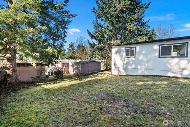 12816 Ridge Cir E, Bonney Lake, WA 98391