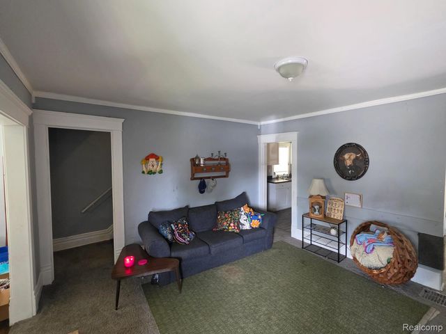 216 W Oakland Avenue, Lansing, MI 48912