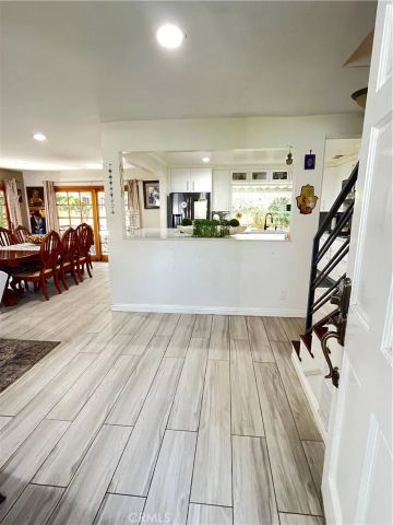 6251 Chimineas, Tarzana, CA 91335