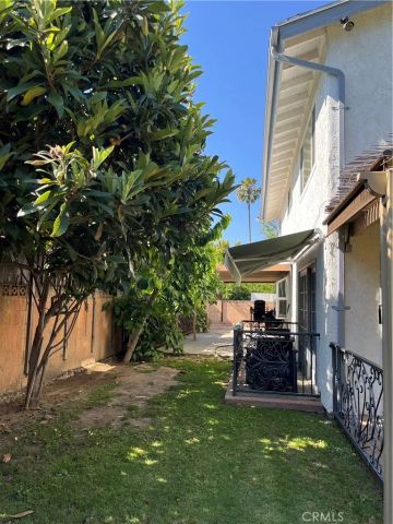 6251 Chimineas, Tarzana, CA 91335