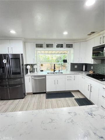 6251 Chimineas, Tarzana, CA 91335