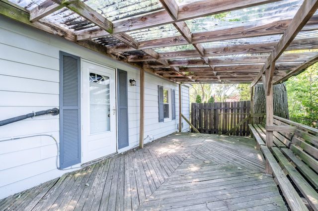 16167 Hauss Avenue, Eastpointe, MI 48021