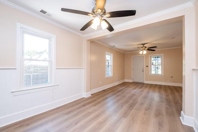 16167 Hauss Avenue, Eastpointe, MI 48021