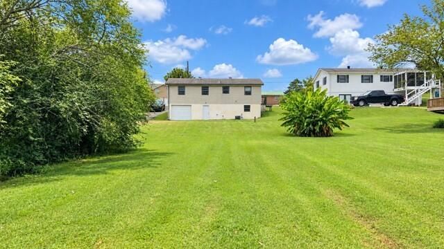 1645 Falcon Drive SE, Cleveland, TN 37323
