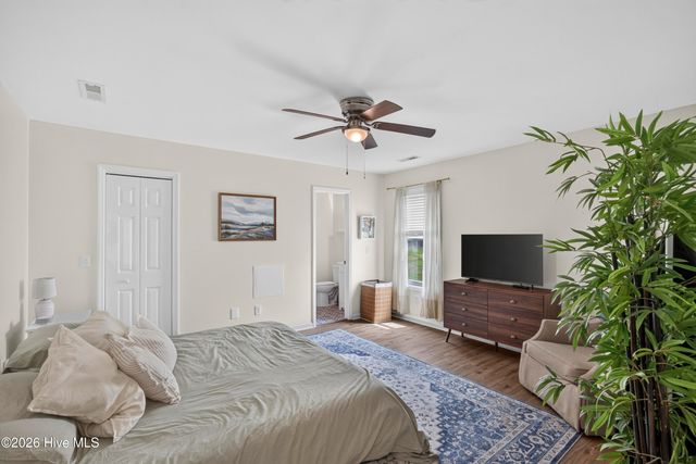 7101 Alamosa Drive, Wilmington, NC 28411