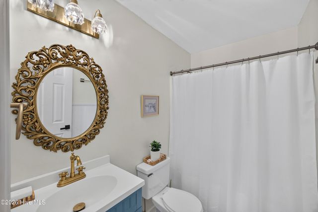 7101 Alamosa Drive, Wilmington, NC 28411