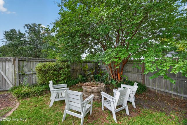 7101 Alamosa Drive, Wilmington, NC 28411