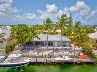 W 20735 5Th Avenue, Cudjoe Key, FL 33042