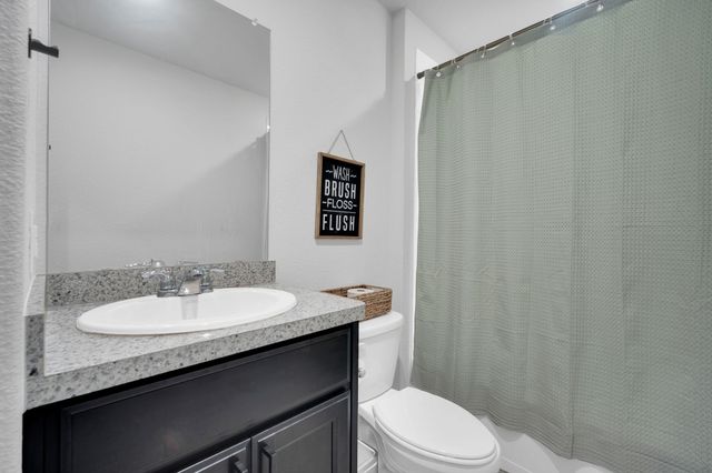 16620 Portage Street, Justin, TX 76247