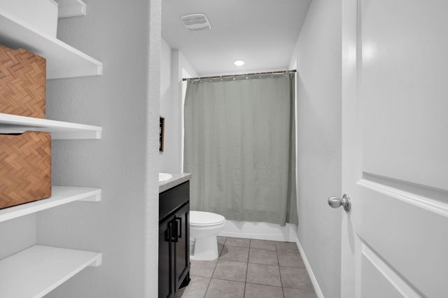 16620 Portage Street, Justin, TX 76247