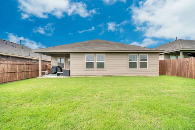 16620 Portage Street, Justin, TX 76247