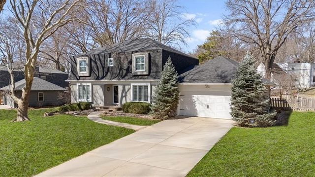 2700 W 104th Terrace, Leawood, KS 66206