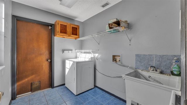 6852 PALOMINO DRIVE, Lakeland, FL 33811