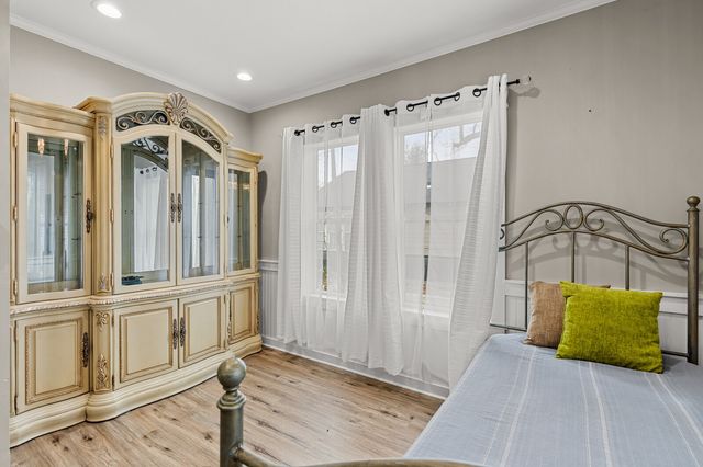 1815 S 12TH Street, Waco, TX 76706