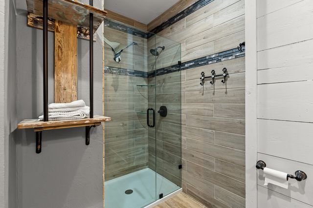 1815 S 12TH Street, Waco, TX 76706