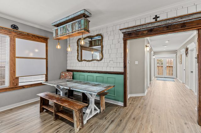 1815 S 12TH Street, Waco, TX 76706