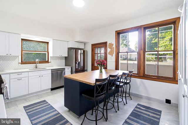 42 UNION ST, Mount Holly, NJ 08060