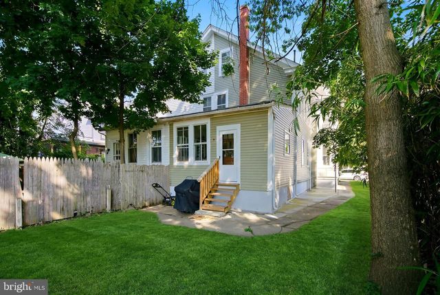 42 UNION ST, Mount Holly, NJ 08060