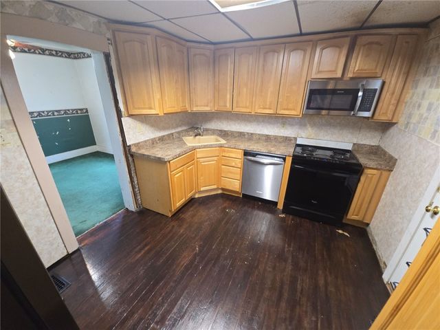 4211 Pleasant View Avenue, Dayton, OH 45420