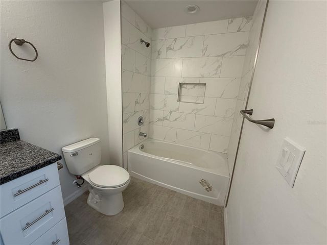 3230 WORTHINGTON AVENUE, North Port, FL 34286