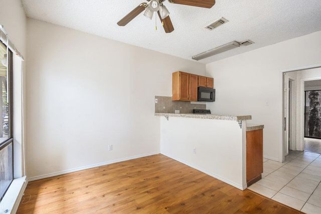 2815 Rio Grande ST 104, Austin, TX 78705