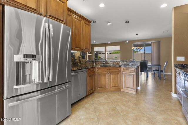 18607 N DIAMOND Drive, Surprise, AZ 85374