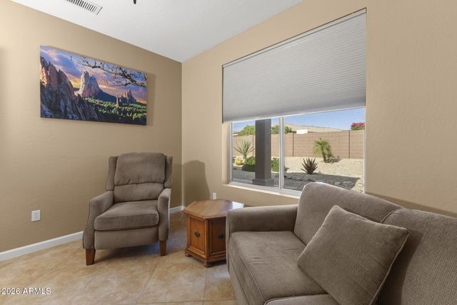 18607 N DIAMOND Drive, Surprise, AZ 85374
