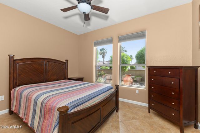 18607 N DIAMOND Drive, Surprise, AZ 85374