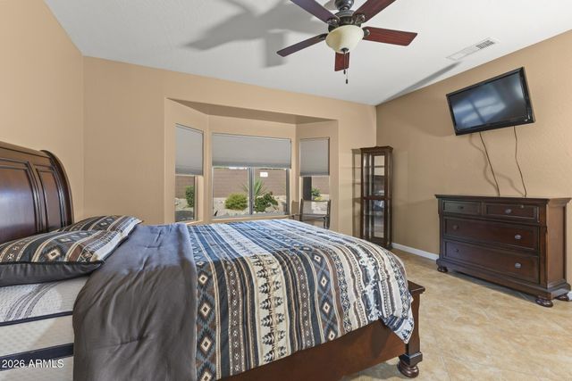 18607 N DIAMOND Drive, Surprise, AZ 85374