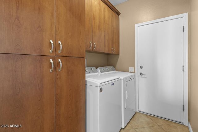 18607 N DIAMOND Drive, Surprise, AZ 85374