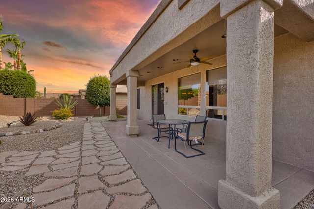 18607 N DIAMOND Drive, Surprise, AZ 85374