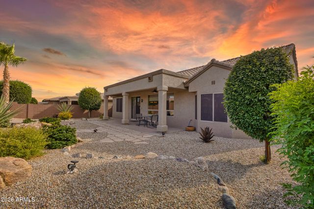 18607 N DIAMOND Drive, Surprise, AZ 85374