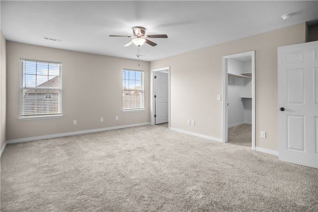 1461 General Parson Drive, Prairie Grove, AR 72753