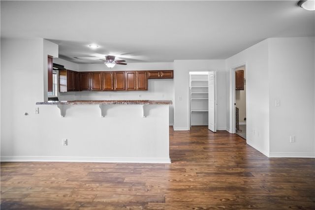 1461 General Parson Drive, Prairie Grove, AR 72753