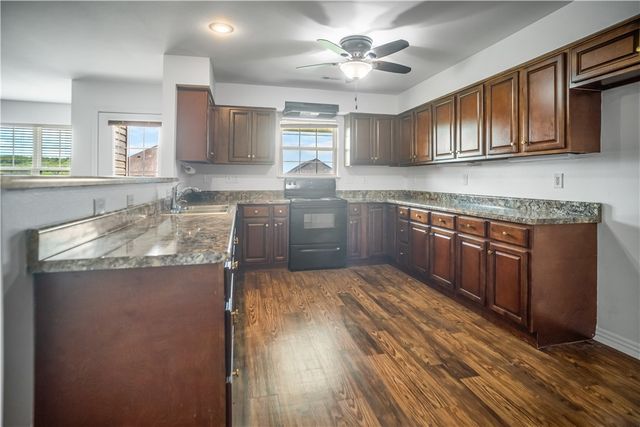 1461 General Parson Drive, Prairie Grove, AR 72753