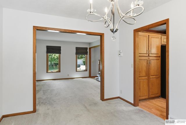 13404 Hillsborough Drive, Omaha, NE 68164