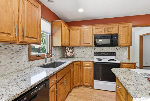 13404 Hillsborough Drive, Omaha, NE 68164